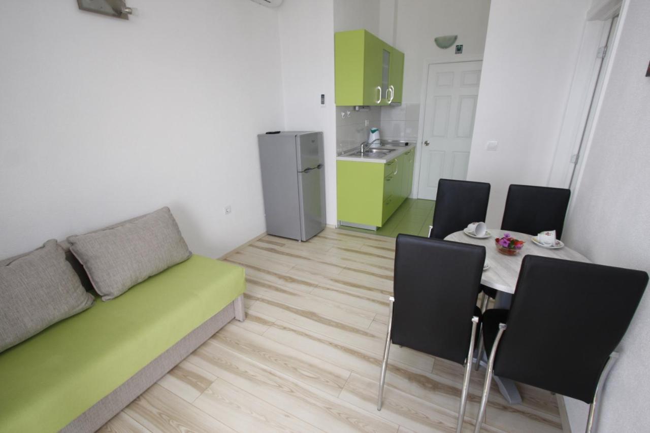 Apartments Turic Tučepi Exteriör bild